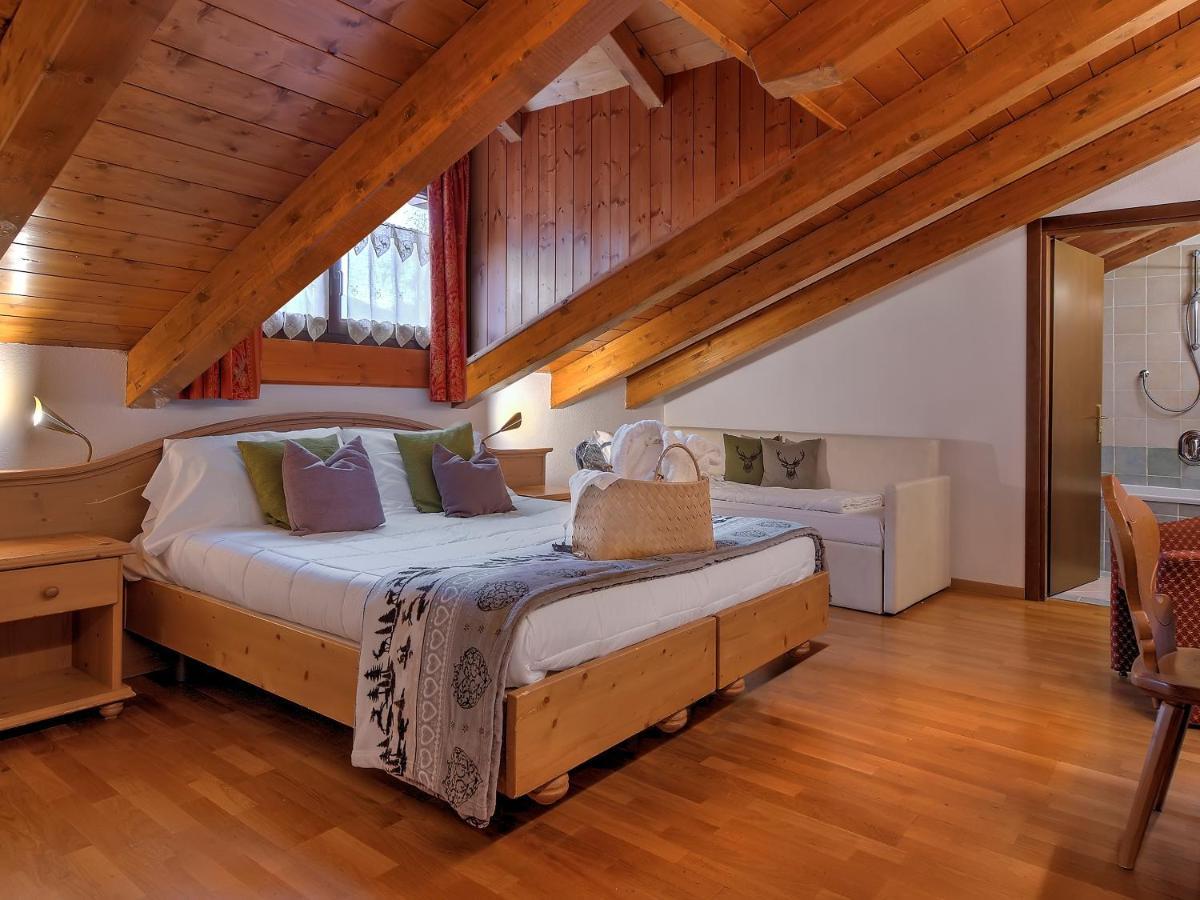 Hotel Caminetto Folgarida Esterno foto
