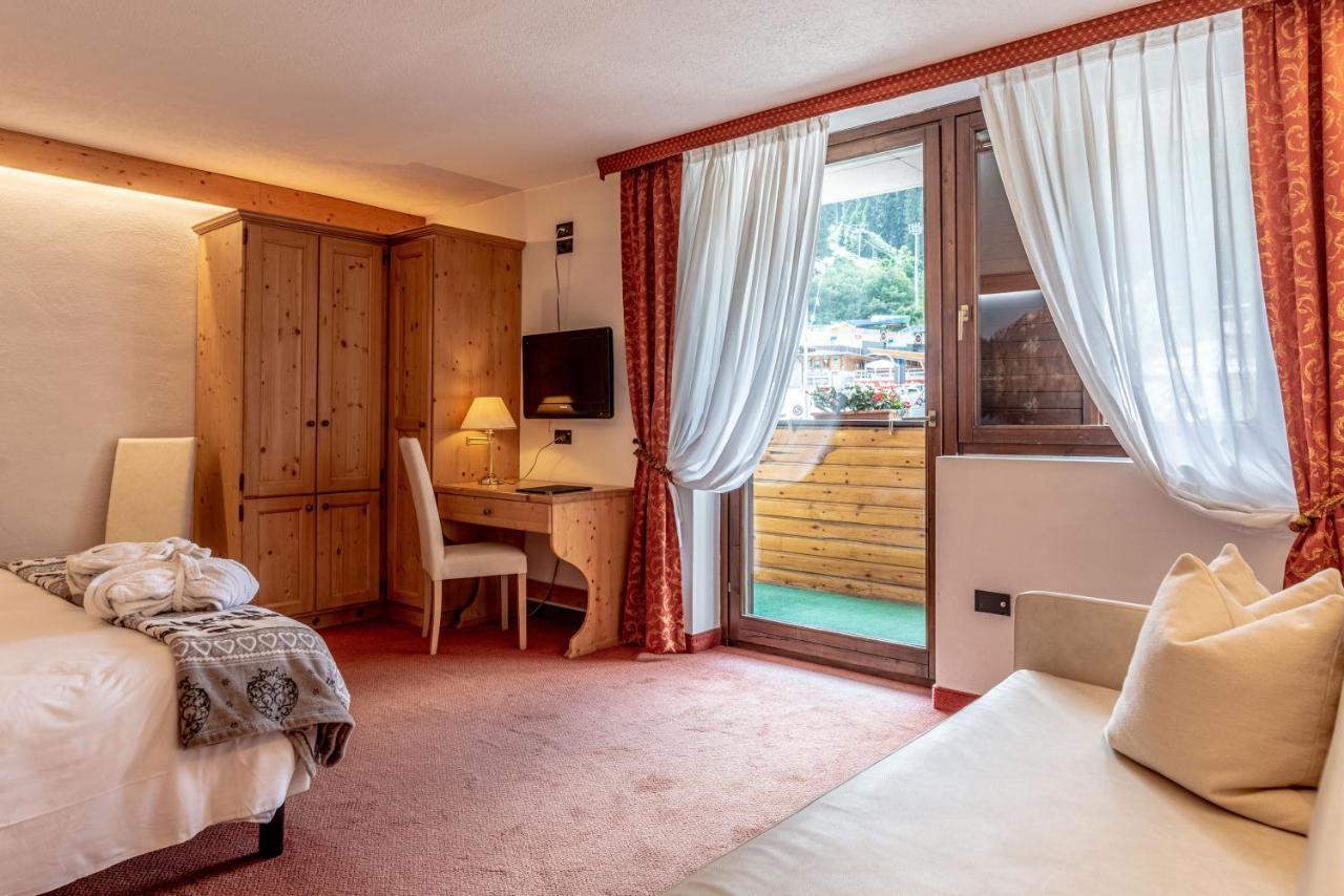 Hotel Caminetto Folgarida Esterno foto