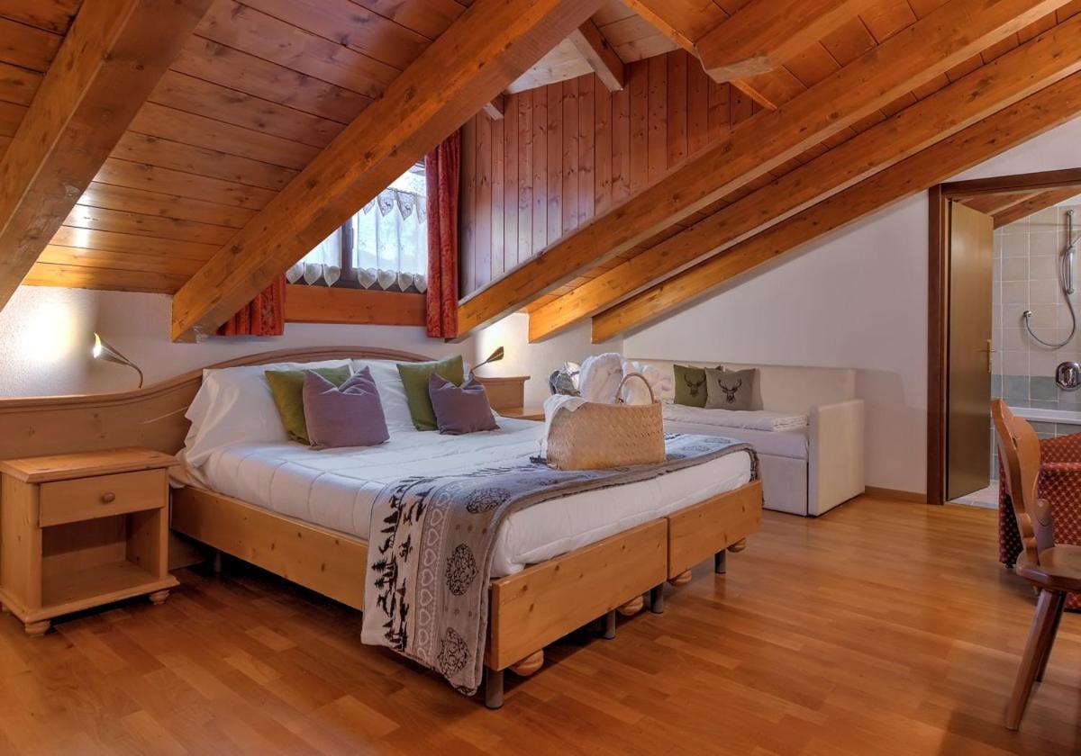 Hotel Caminetto Folgarida Esterno foto
