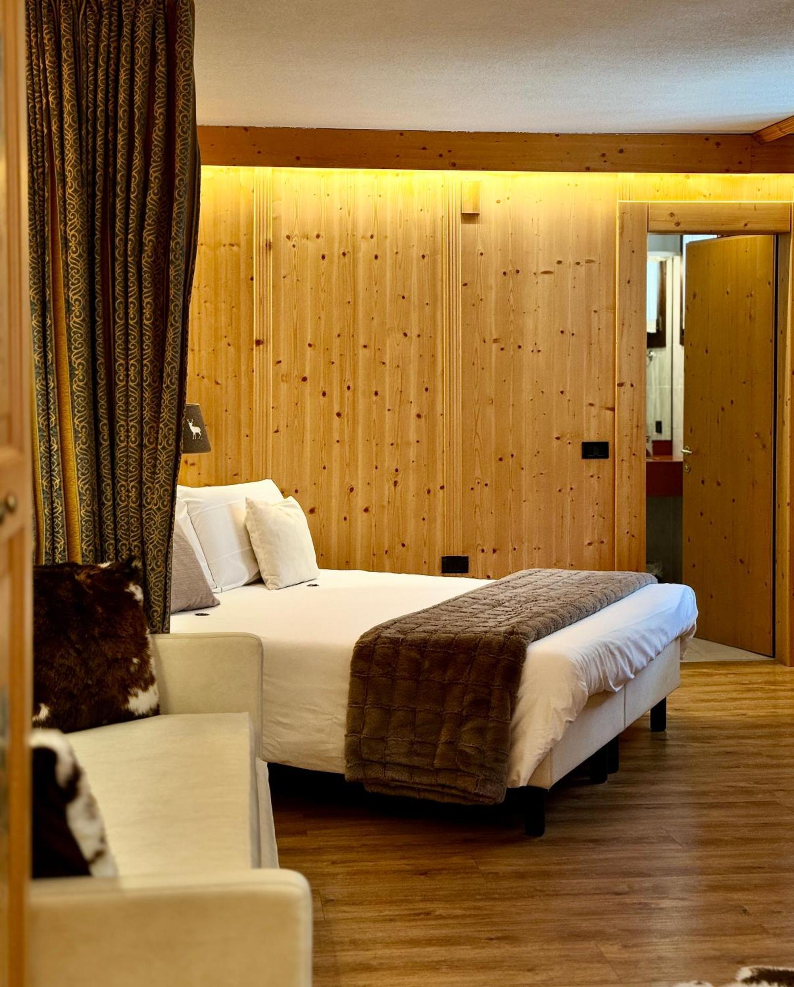 Hotel Caminetto Folgarida Esterno foto