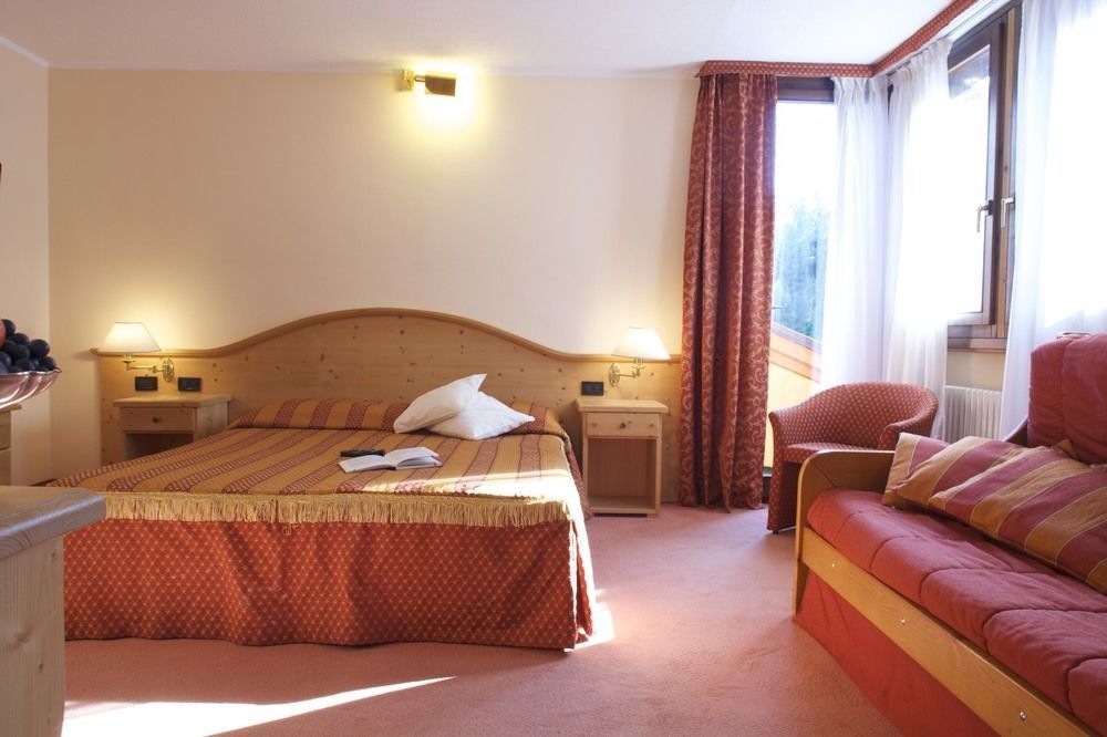 Hotel Caminetto Folgarida Esterno foto